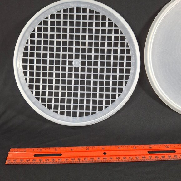 Set of Vintage #516-1 Tupperware Lid and #230-4 Strainer Insert Colander 9in Lid - Picture 6 of 11